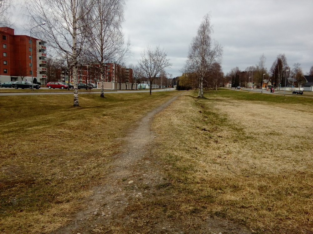 Tuppuralan raiteen paikkaa 15.5.2017
Avainsanat: rautatiearkeologia