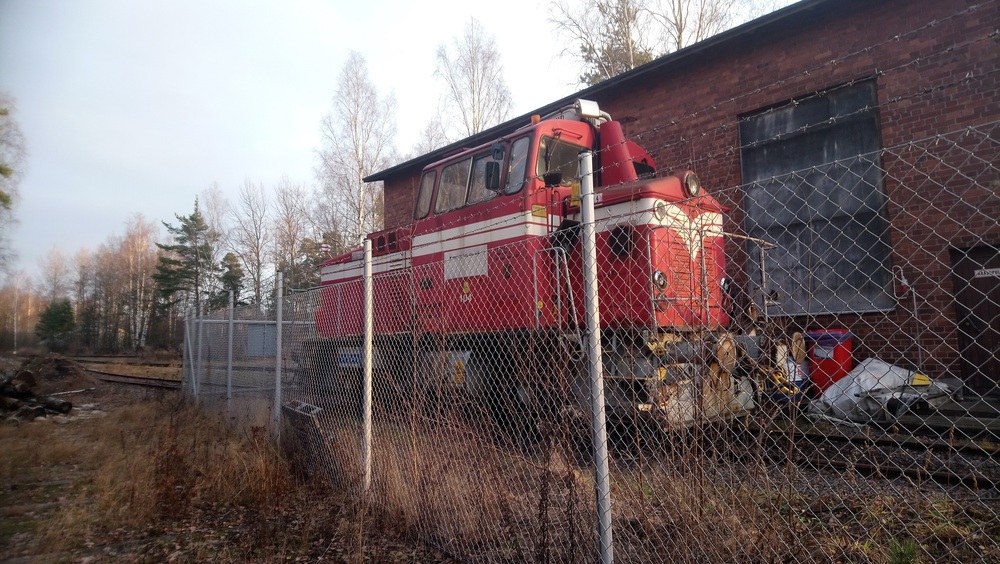 Move 66 Karhulassa
Avainsanat: op_KSR;op_Stora_Enso;jyv_Dr35;jym_Move66;infra_veturitalli