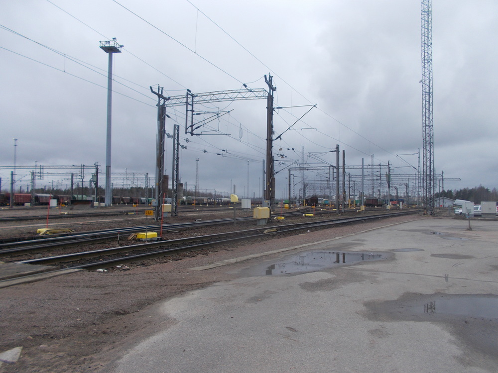 Kouvola lajittelu 25.4.2018
Näkymä länteen. Torni ja laskumäki ovat selän takana.
