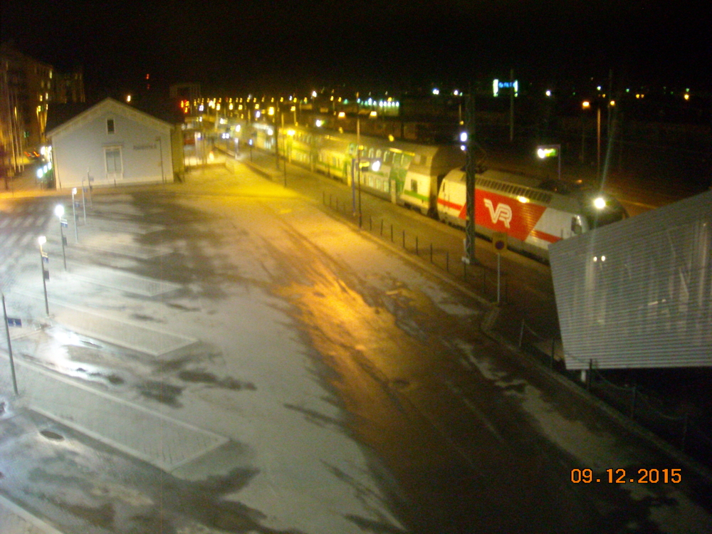 Ilta Mikkelin matkakeskuksella
Avainsanat: op_VR;jt_Matkustajajuna;jt_InterCity;jyv_Sr2;jyv_Ed