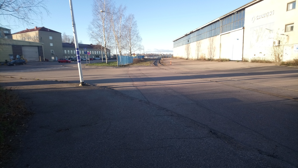Kotka Millsin raide 22.11.2018
Nähtynä Kotka Millsiltä kantasataman suuntaan.
